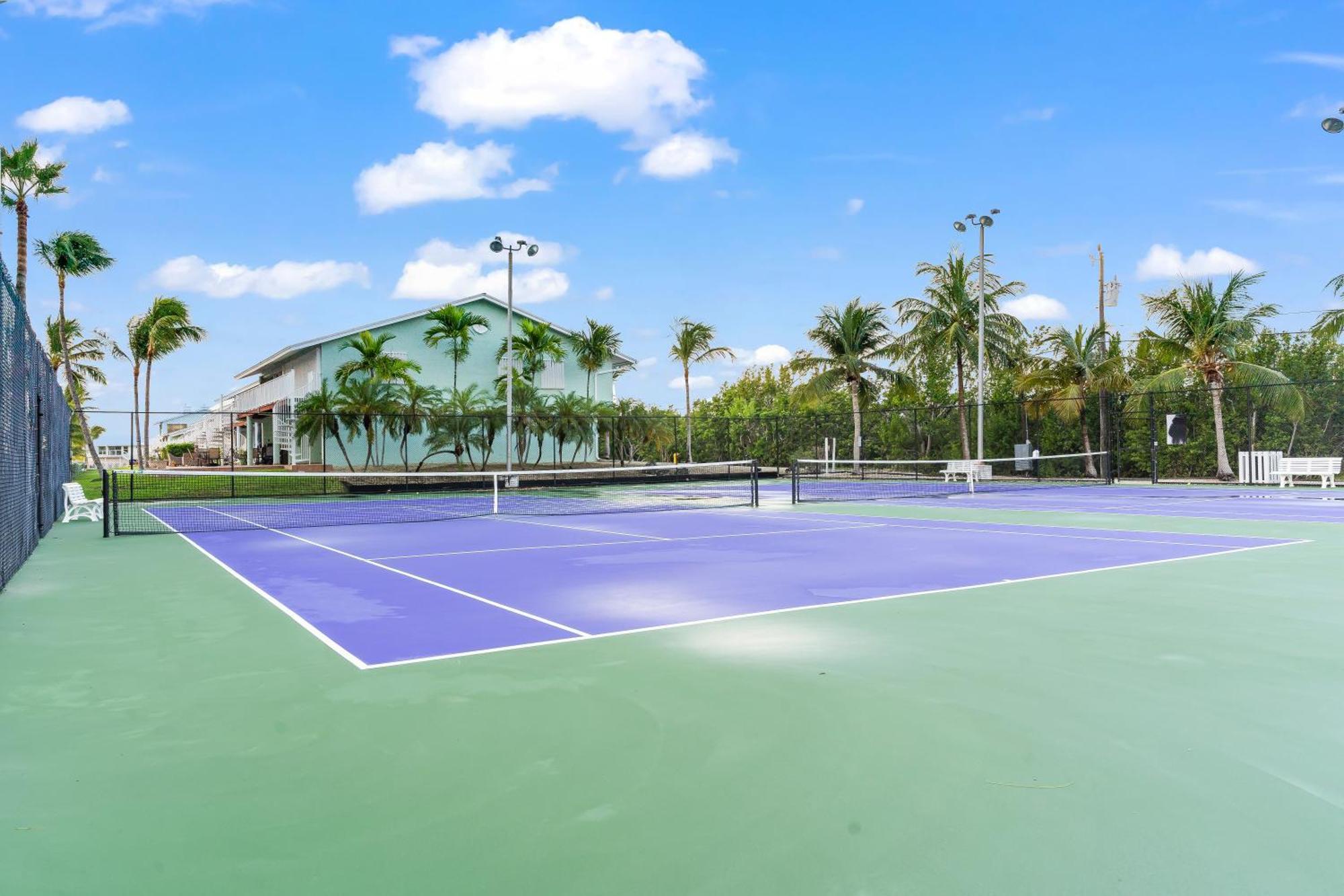 Tower 2 Master Suites, 2 Kings Beds, Marina Key Largo Bagian luar foto