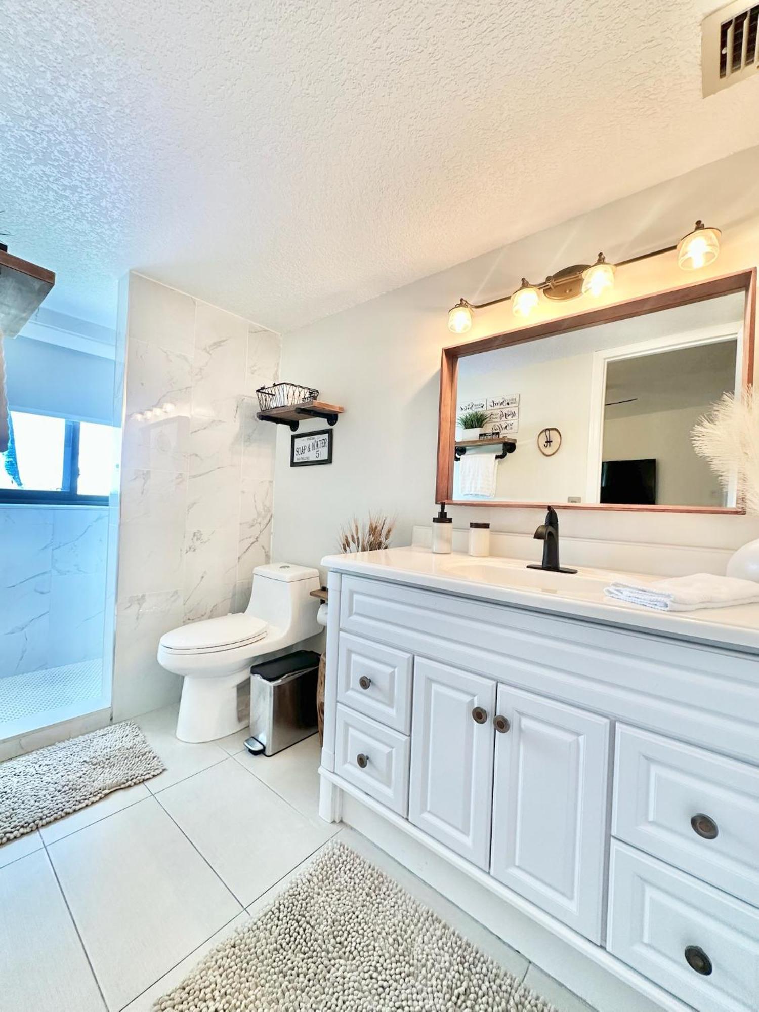 Tower 2 Master Suites, 2 Kings Beds, Marina Key Largo Bagian luar foto