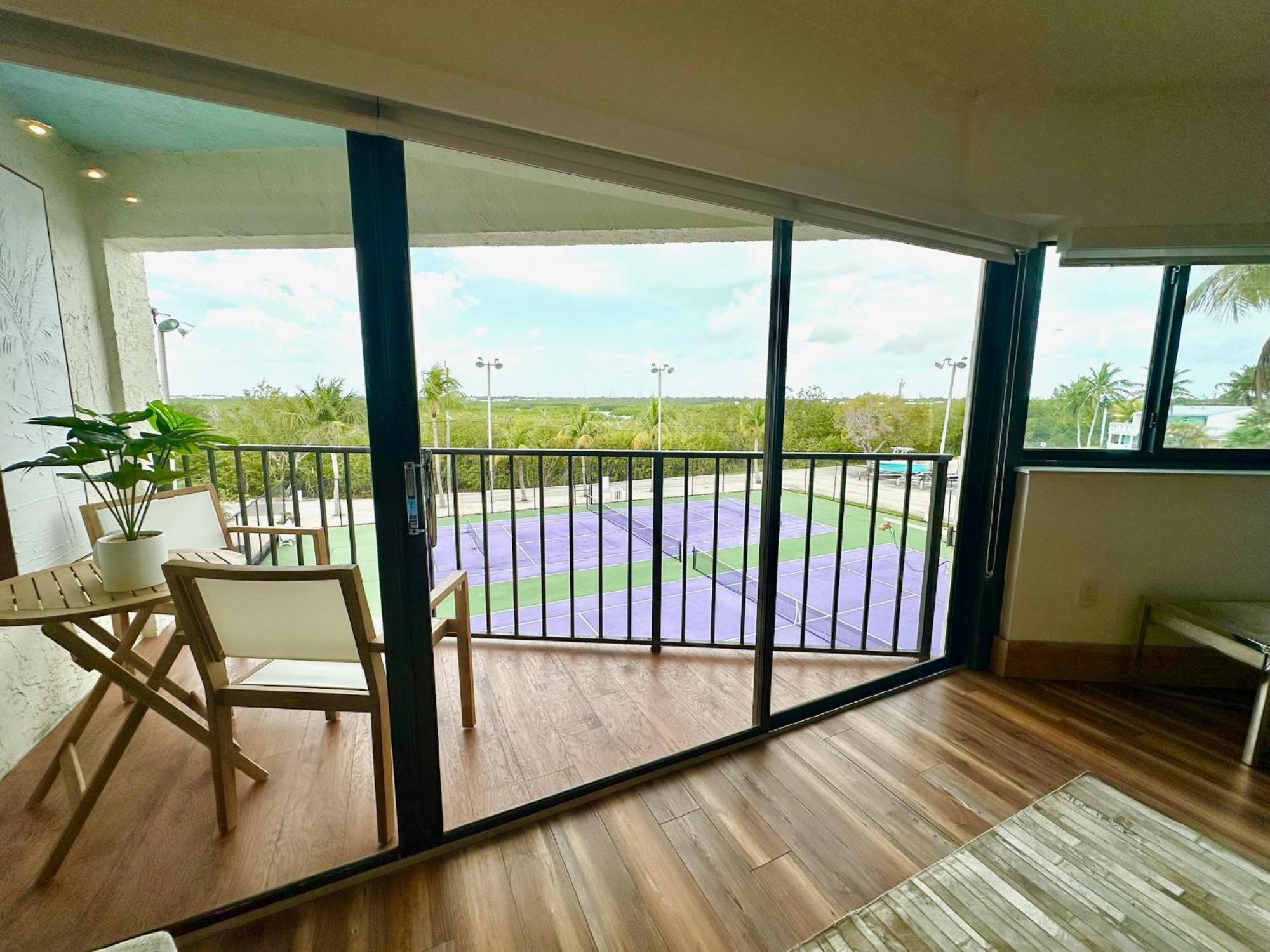 Tower 2 Master Suites, 2 Kings Beds, Marina Key Largo Bagian luar foto