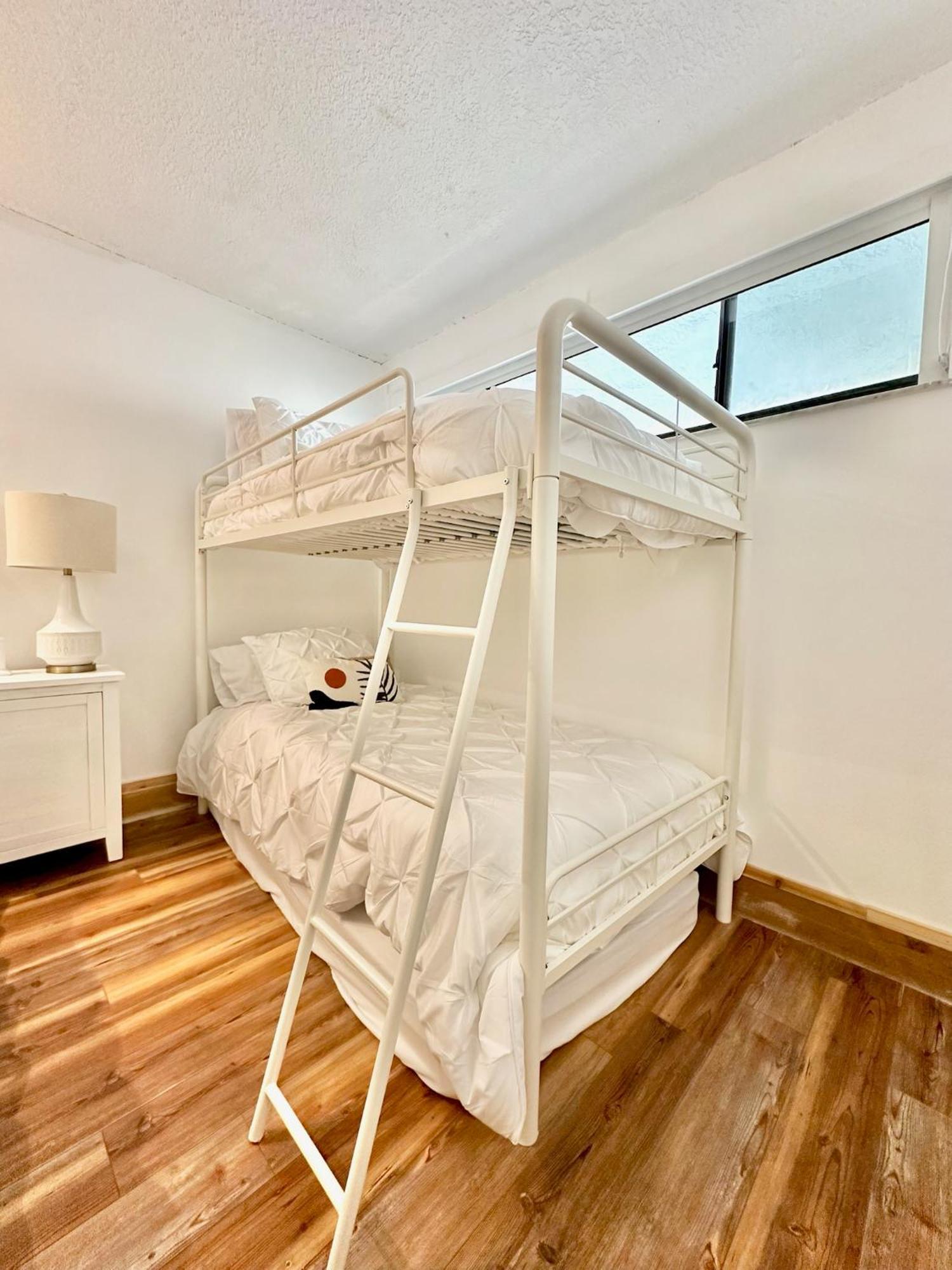 Tower 2 Master Suites, 2 Kings Beds, Marina Key Largo Bagian luar foto